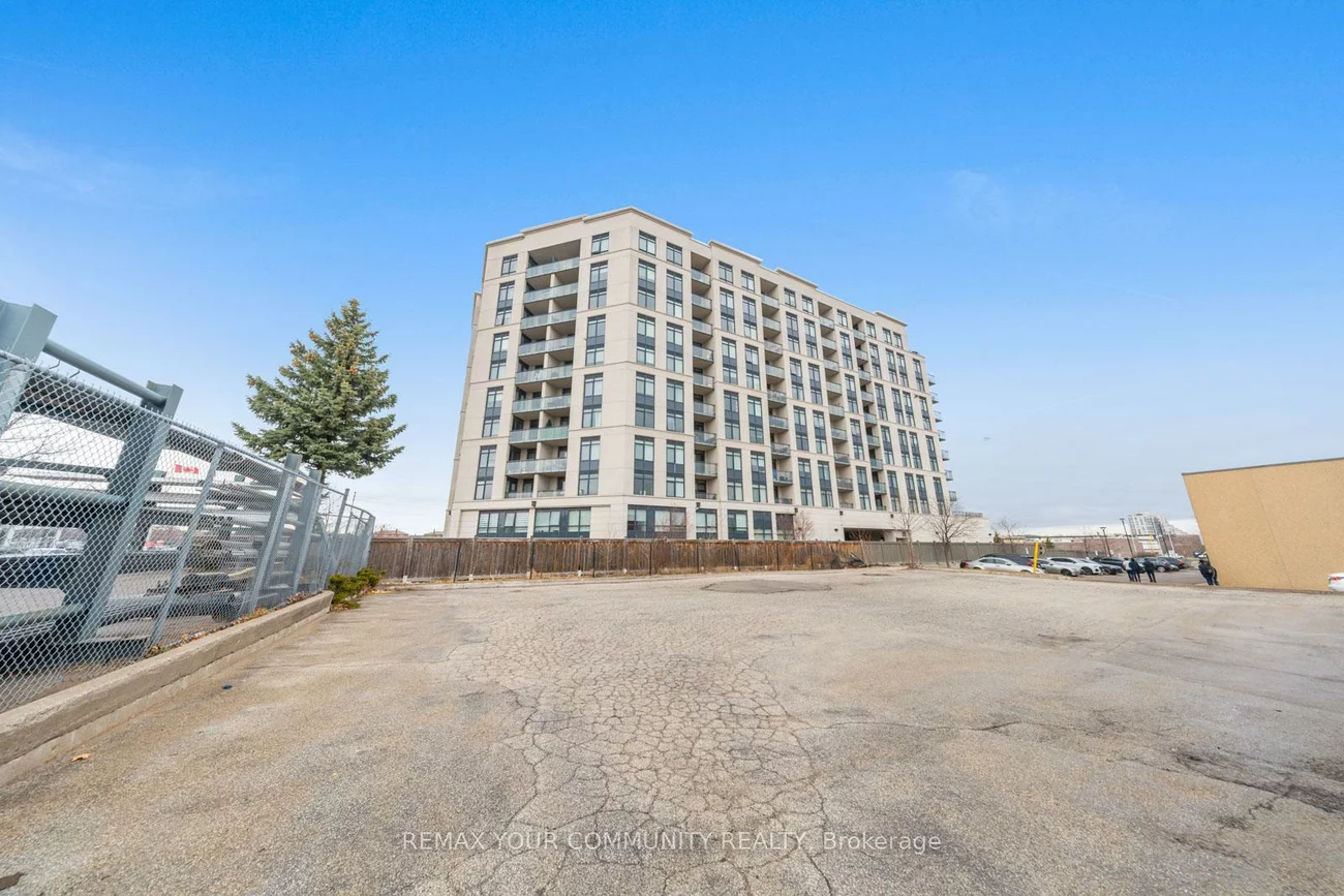 24, Woodstream, Vaughan Grove, Vaughan