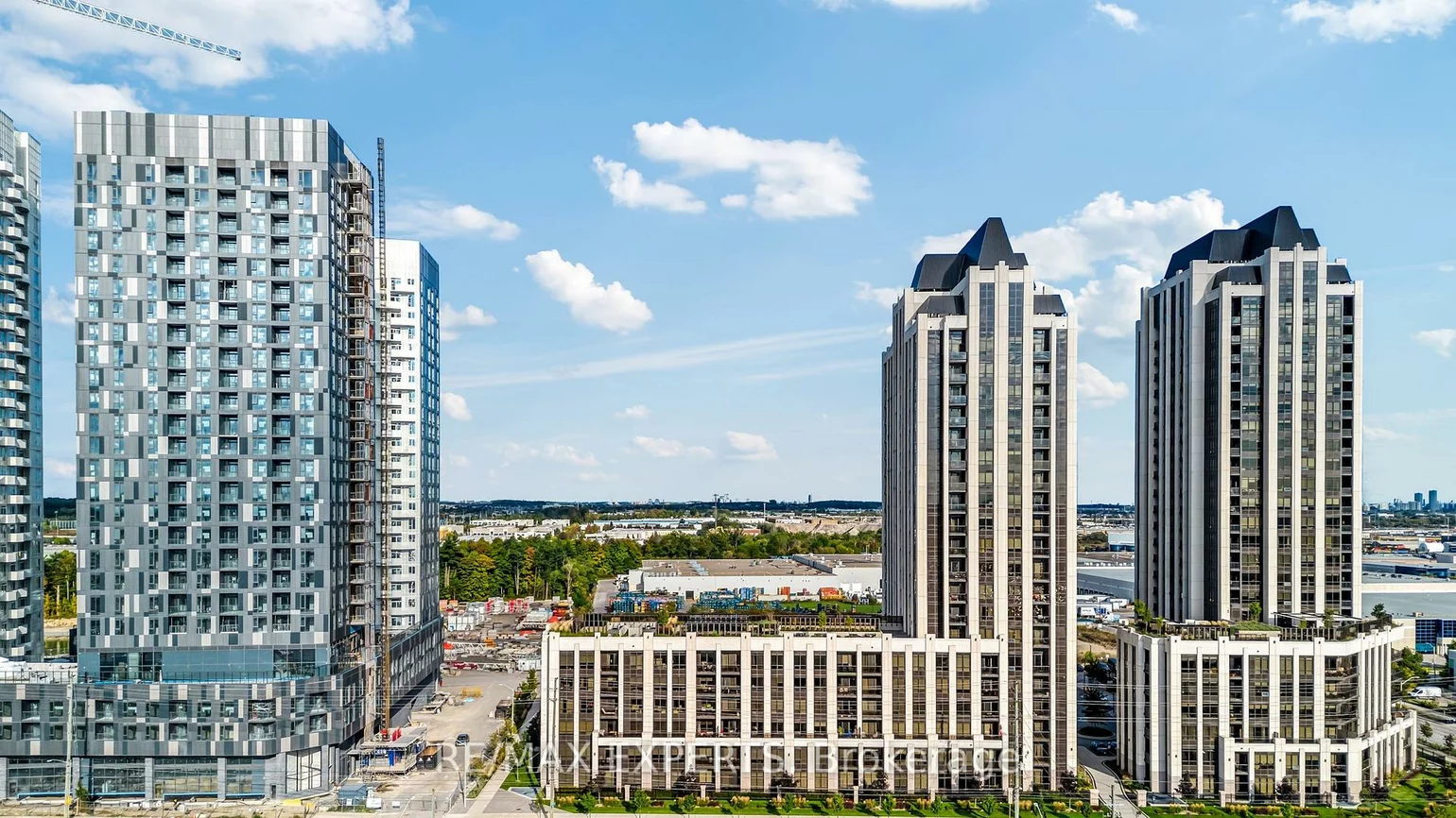 9085, Jane, Concord, Vaughan