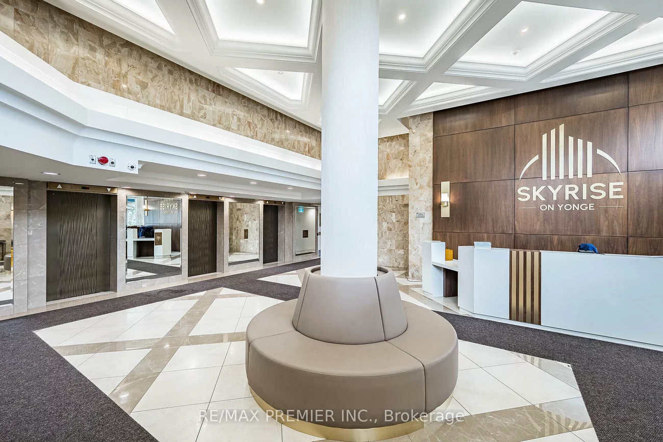 7300, Yonge, Crestwood-Springfarm-Yorkhill, Vaughan