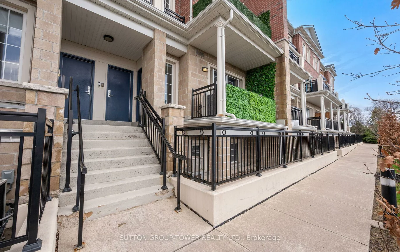 26, Bruce, East Woodbridge, Vaughan