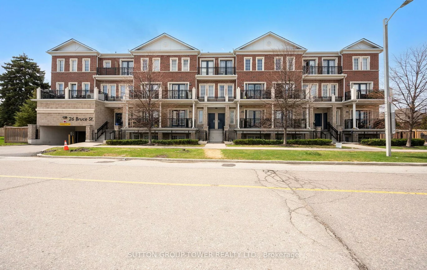 26, Bruce, East Woodbridge, Vaughan