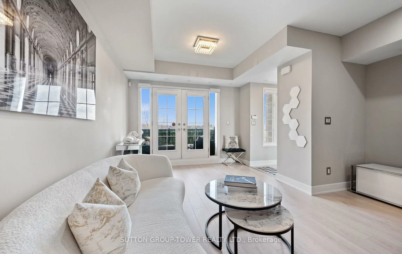 26, Bruce, East Woodbridge, Vaughan