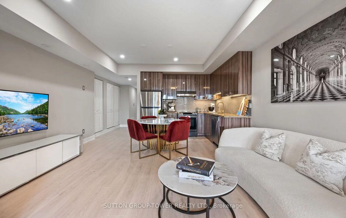 26, Bruce, East Woodbridge, Vaughan