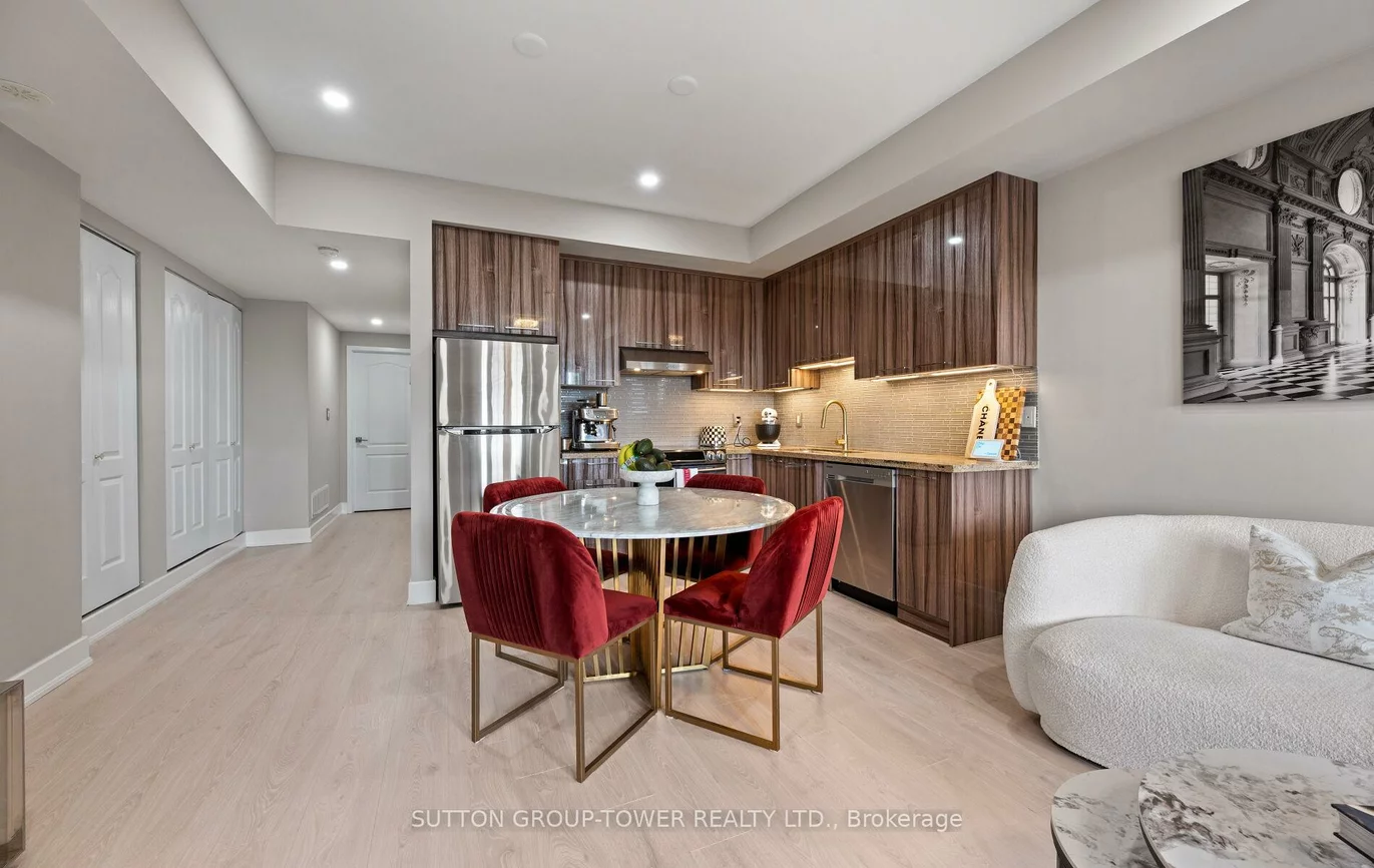 26, Bruce, East Woodbridge, Vaughan
