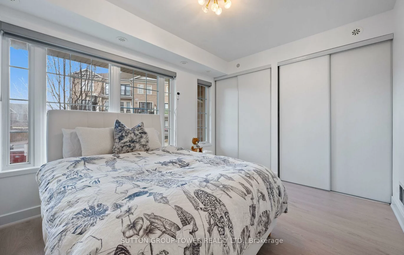 26, Bruce, East Woodbridge, Vaughan