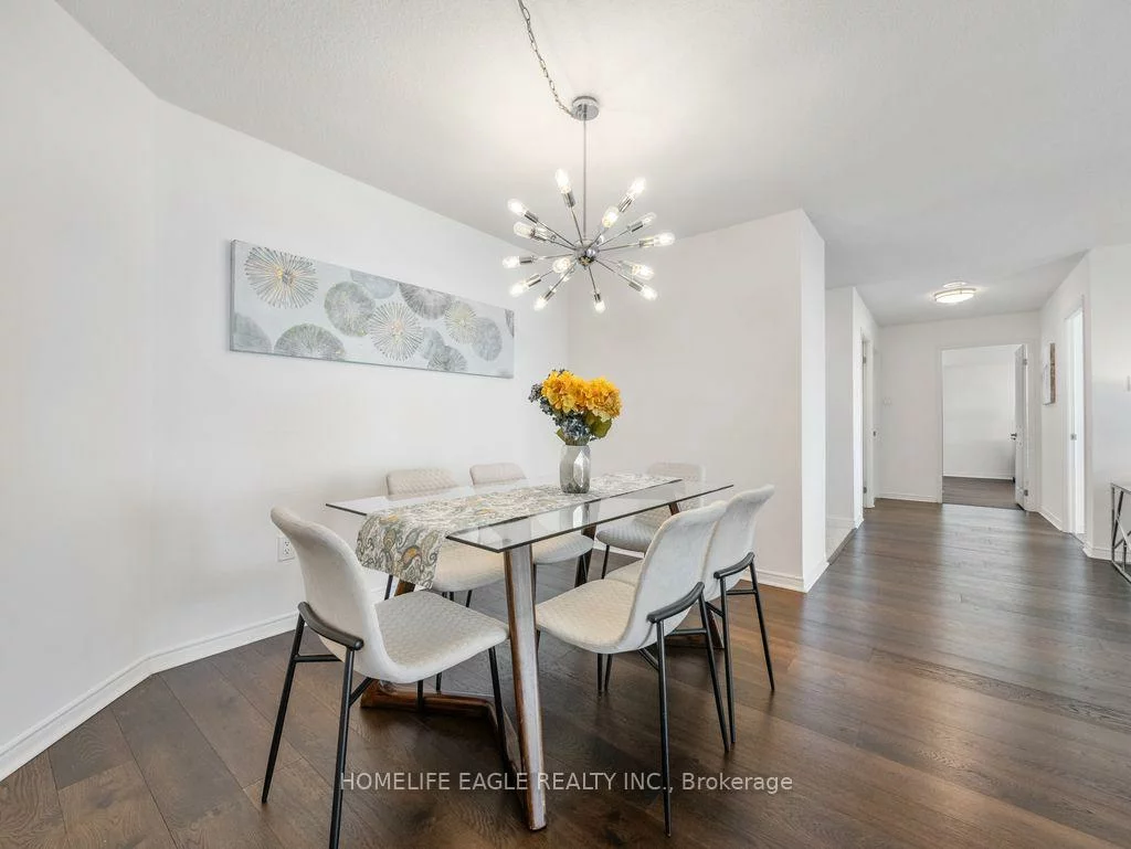 7250, Yonge, Crestwood-Springfarm-Yorkhill, Vaughan