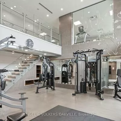 7608, Yonge, Crestwood-Springfarm-Yorkhill, Vaughan