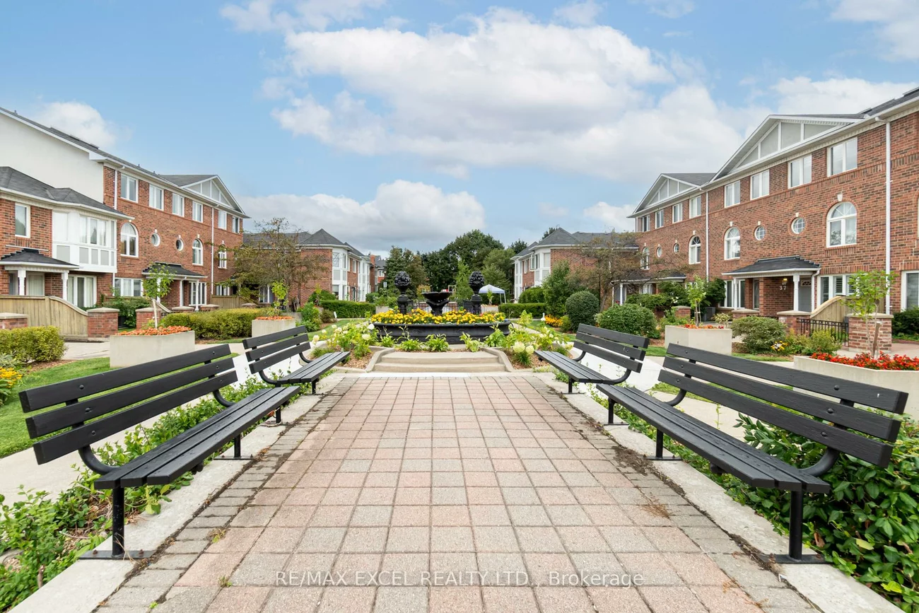 18, Clark, Crestwood-Springfarm-Yorkhill, Vaughan