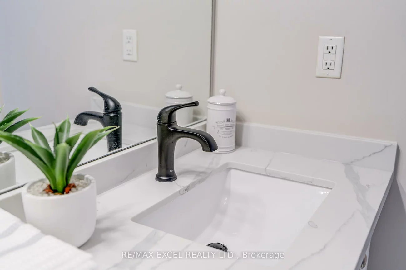 18, Clark, Crestwood-Springfarm-Yorkhill, Vaughan