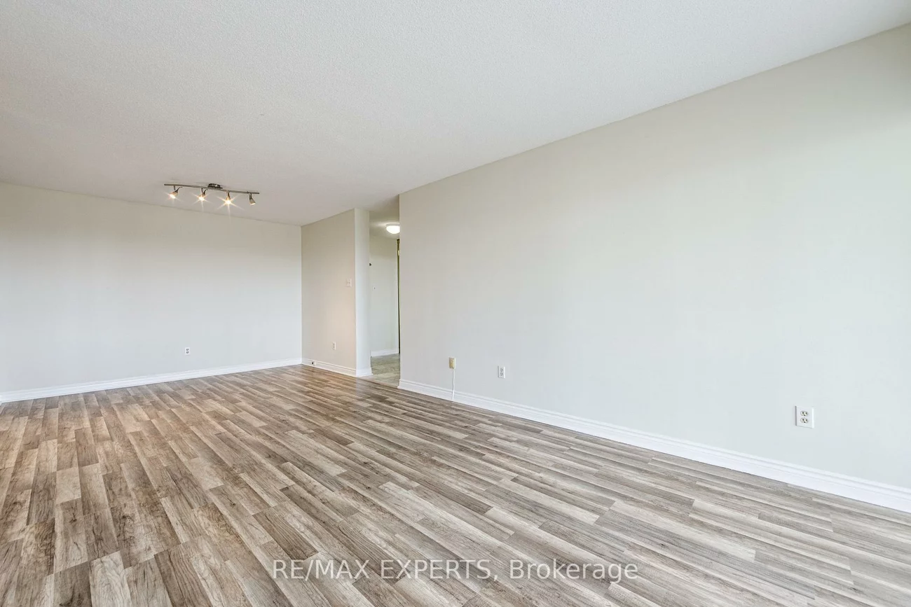 7, Townsgate, Crestwood-Springfarm-Yorkhill, Vaughan