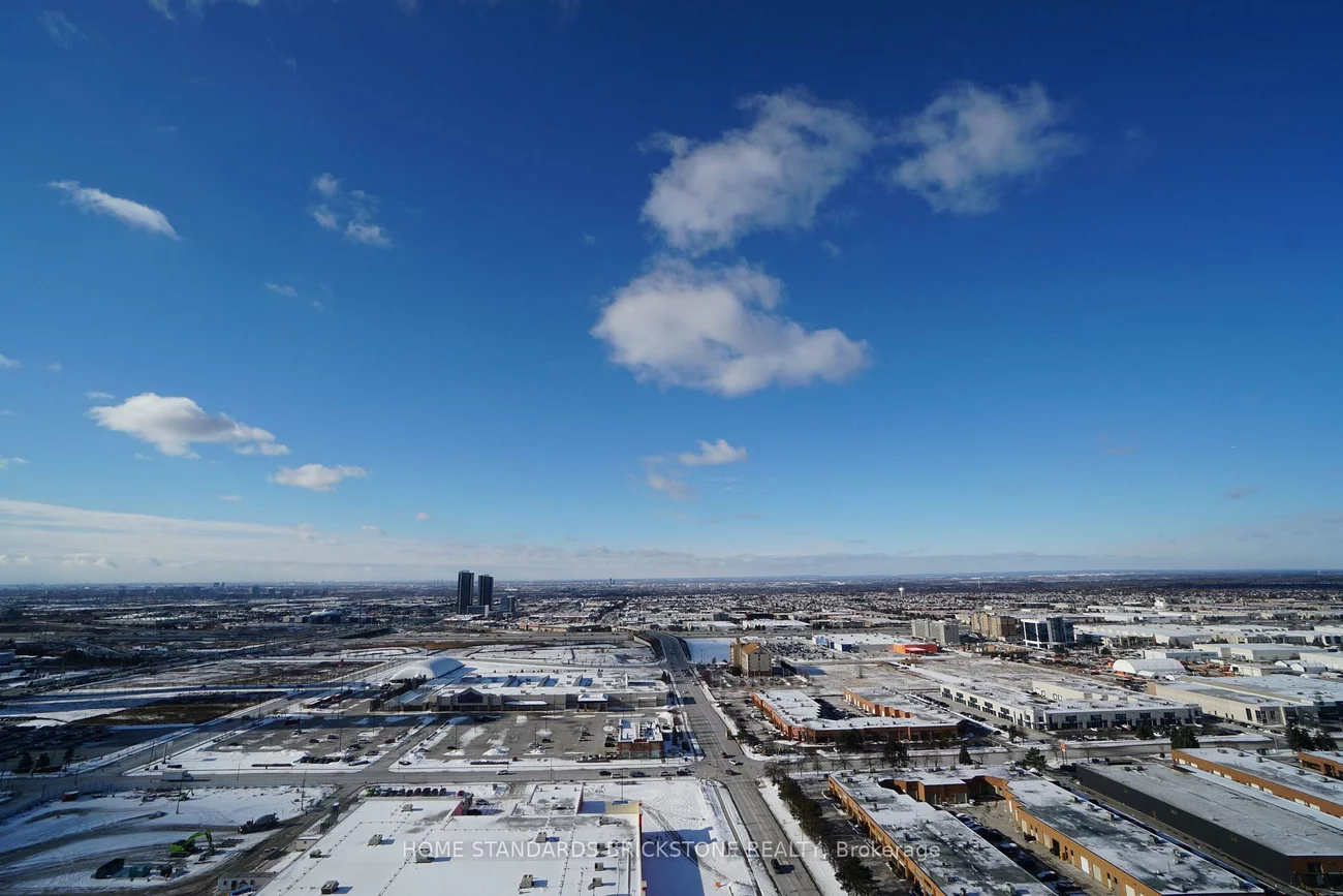 898, Portage, Vaughan Corporate Centre, Vaughan