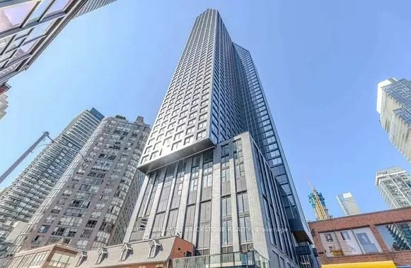898, Portage, Vaughan Corporate Centre, Vaughan