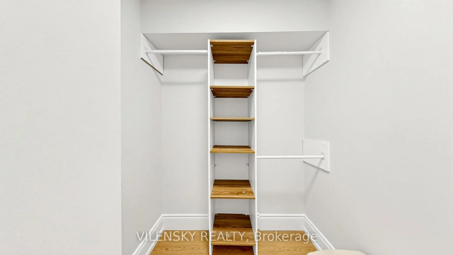 110, Promenade, Brownridge, Vaughan