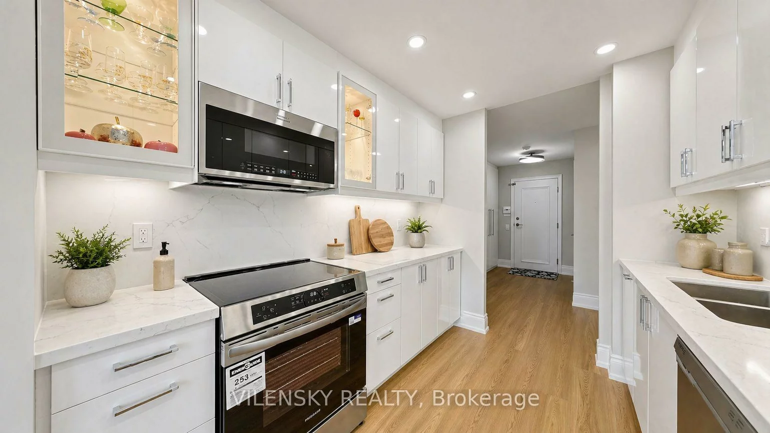 110, Promenade, Brownridge, Vaughan