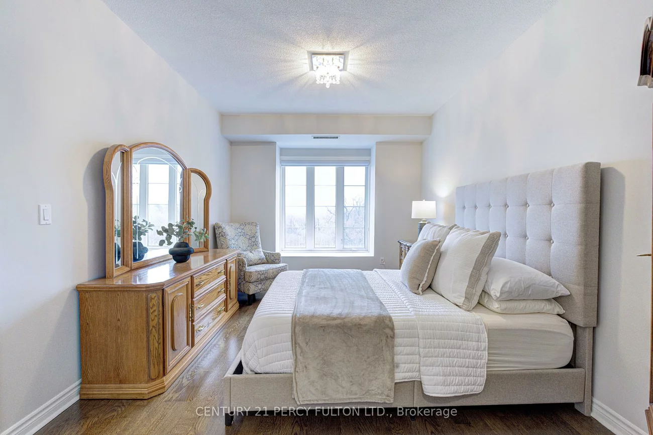 4620, Highway 7, East Woodbridge, Vaughan