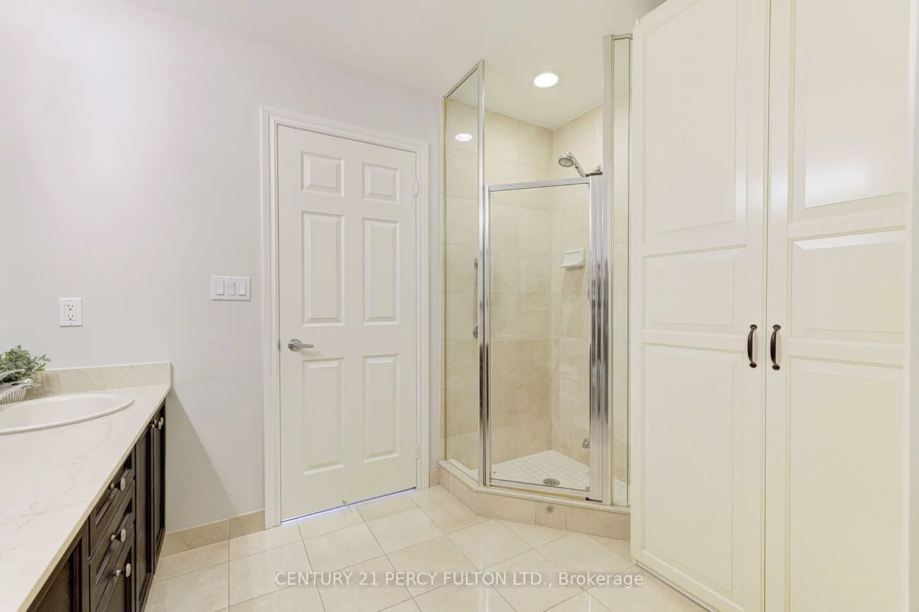 4620, Highway 7, East Woodbridge, Vaughan