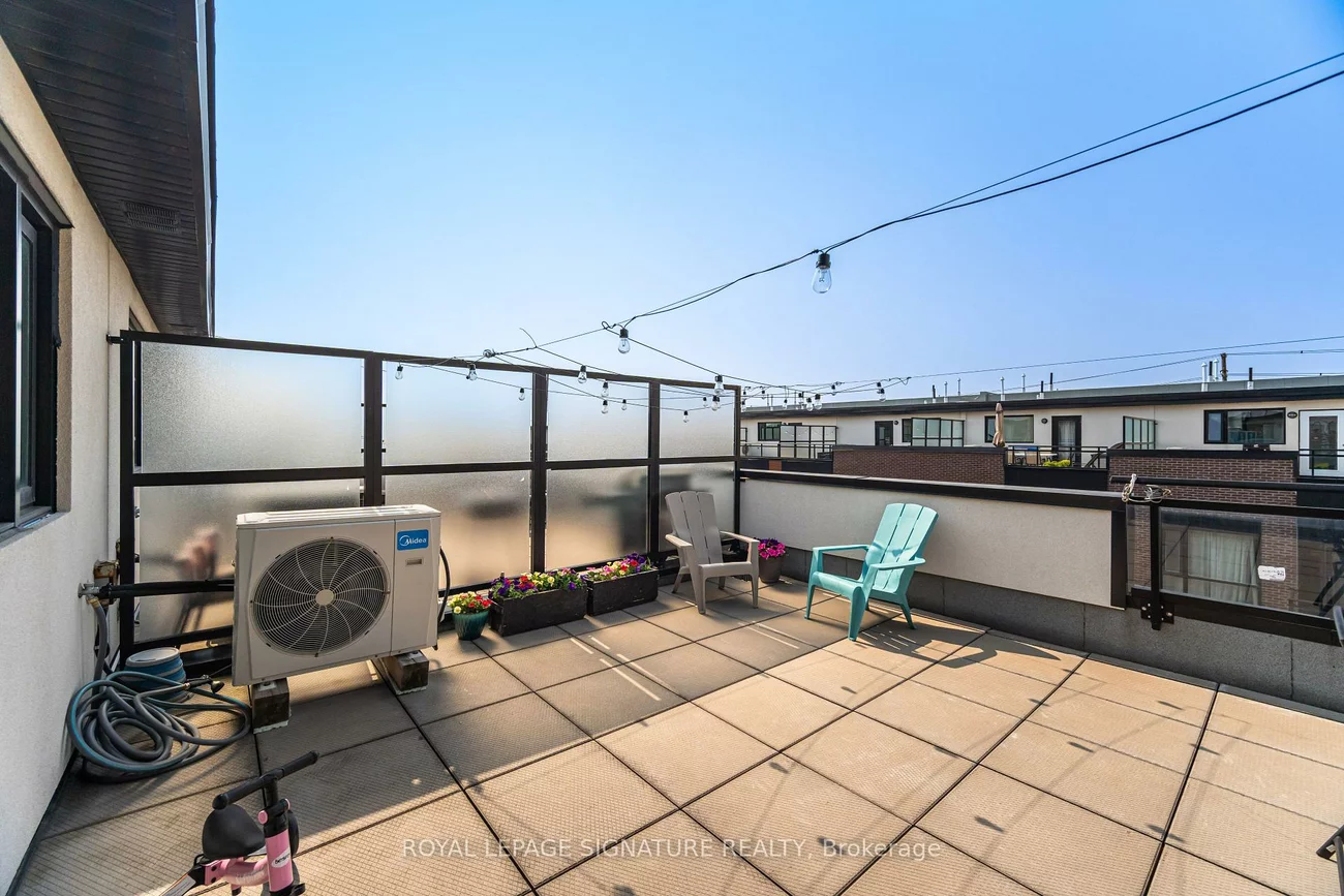 5289, Highway 7, Vaughan Grove, Vaughan