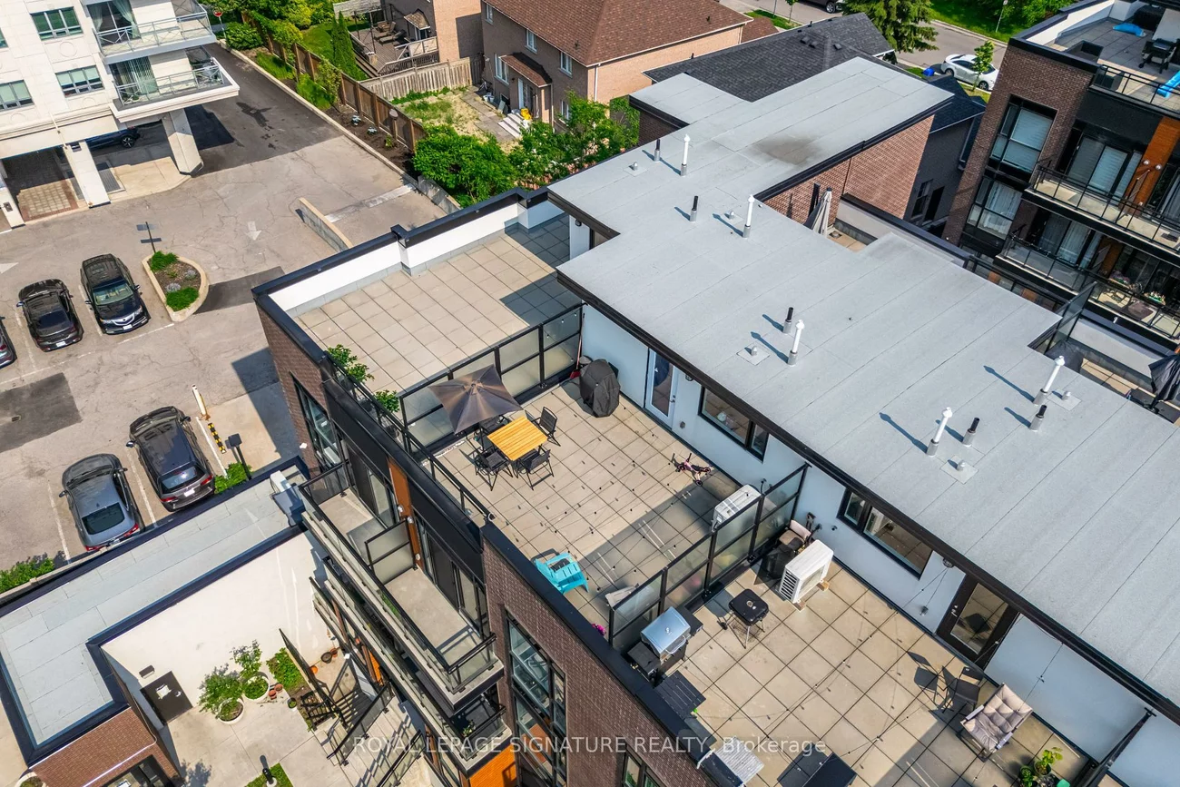 5289, Highway 7, Vaughan Grove, Vaughan