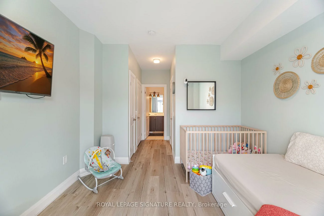 5289, Highway 7, Vaughan Grove, Vaughan