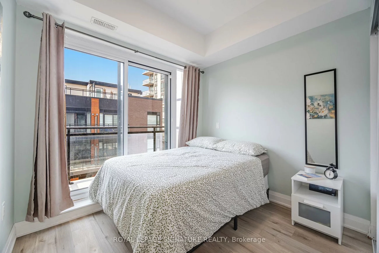 5289, Highway 7, Vaughan Grove, Vaughan