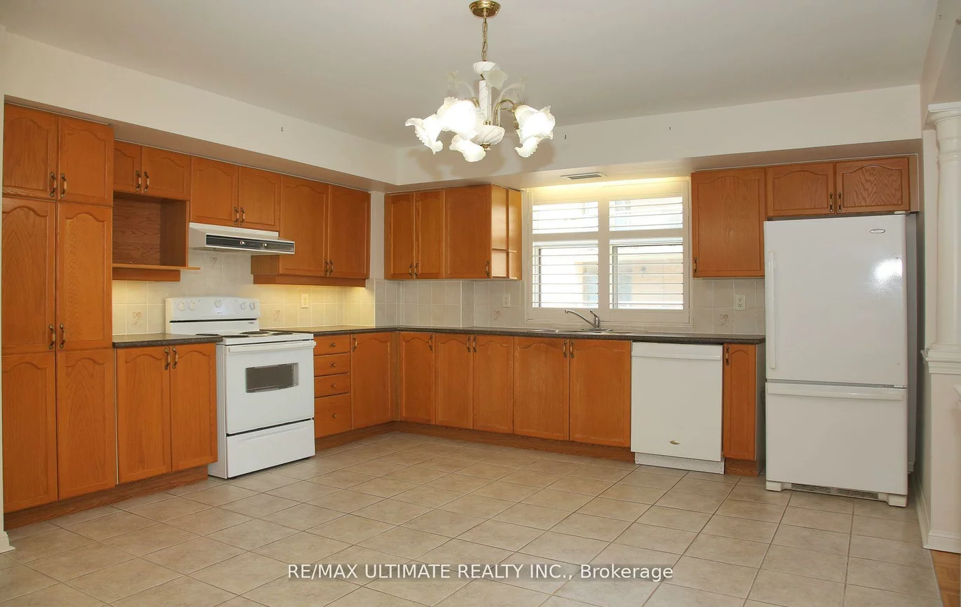 2500, Rutherford, Maple, Vaughan