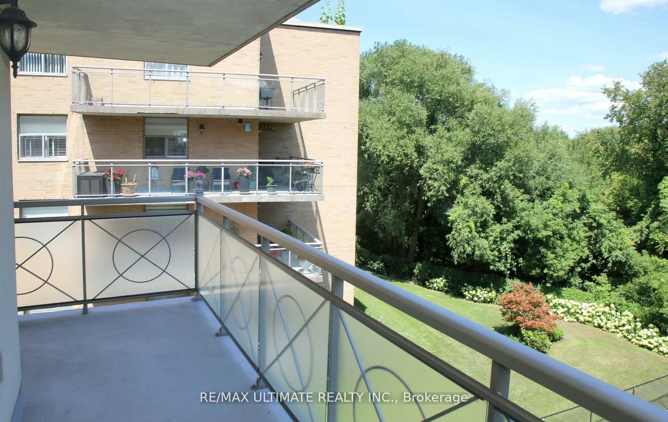 2500, Rutherford, Maple, Vaughan