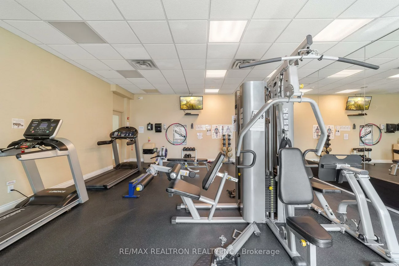 5, Emerald, Crestwood-Springfarm-Yorkhill, Vaughan