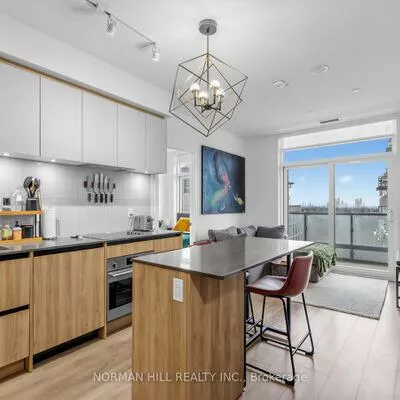 7950, Bathurst, Beverley Glen, Vaughan