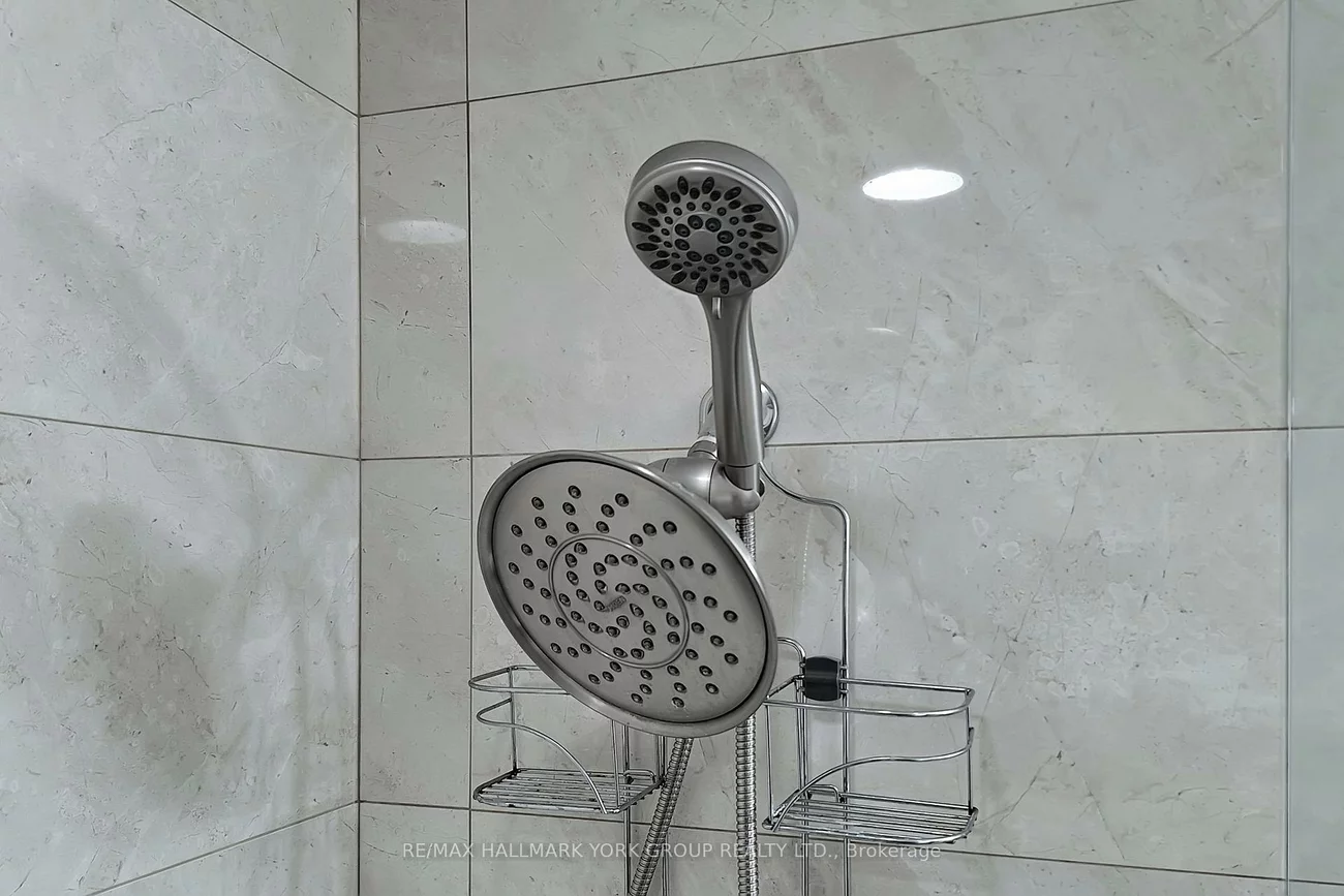 9245, Jane, Maple, Vaughan