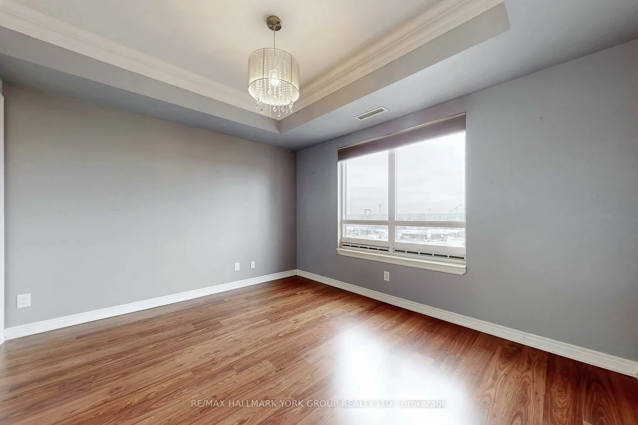 9245, Jane, Maple, Vaughan