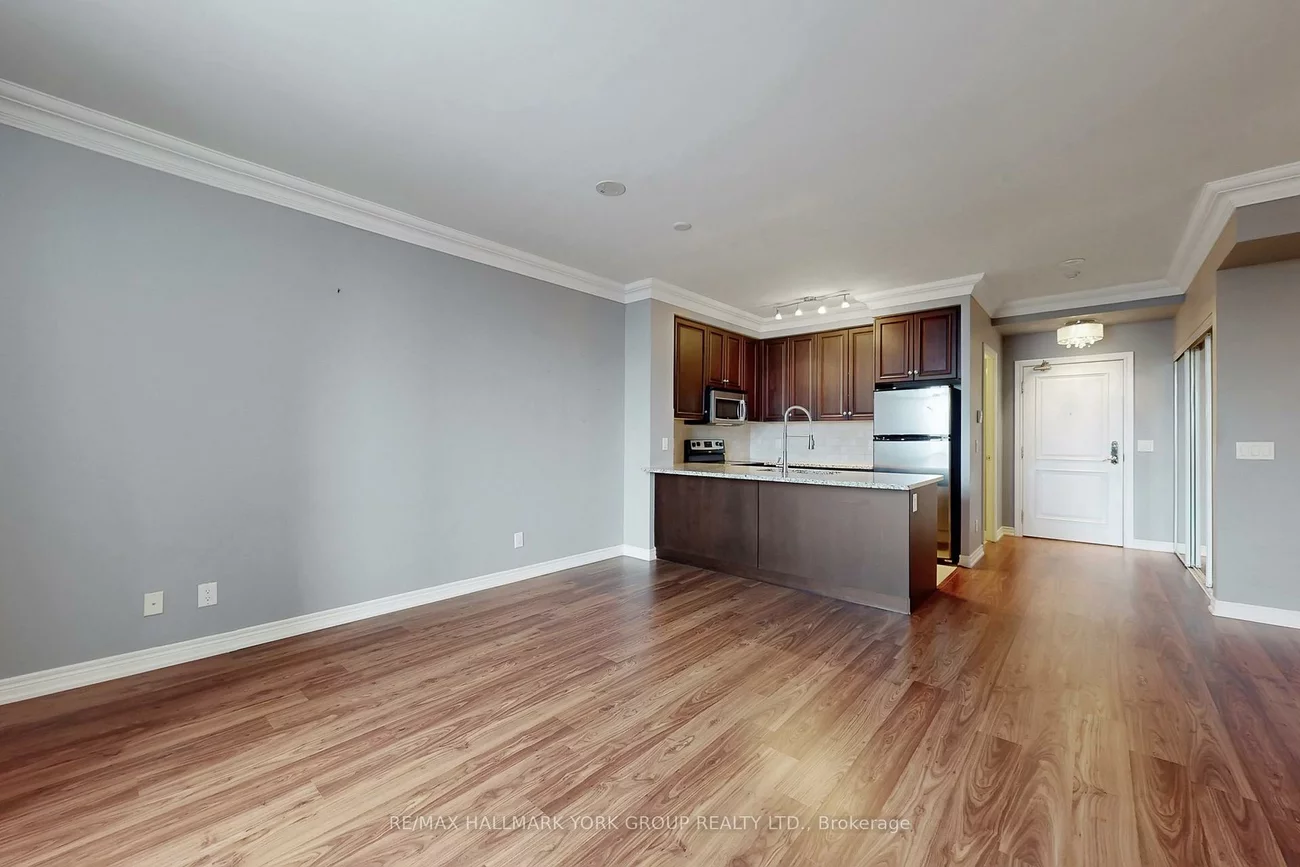 9245, Jane, Maple, Vaughan