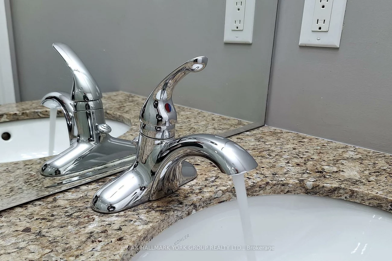 9245, Jane, Maple, Vaughan