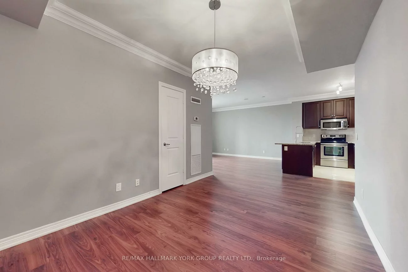 9245, Jane, Maple, Vaughan