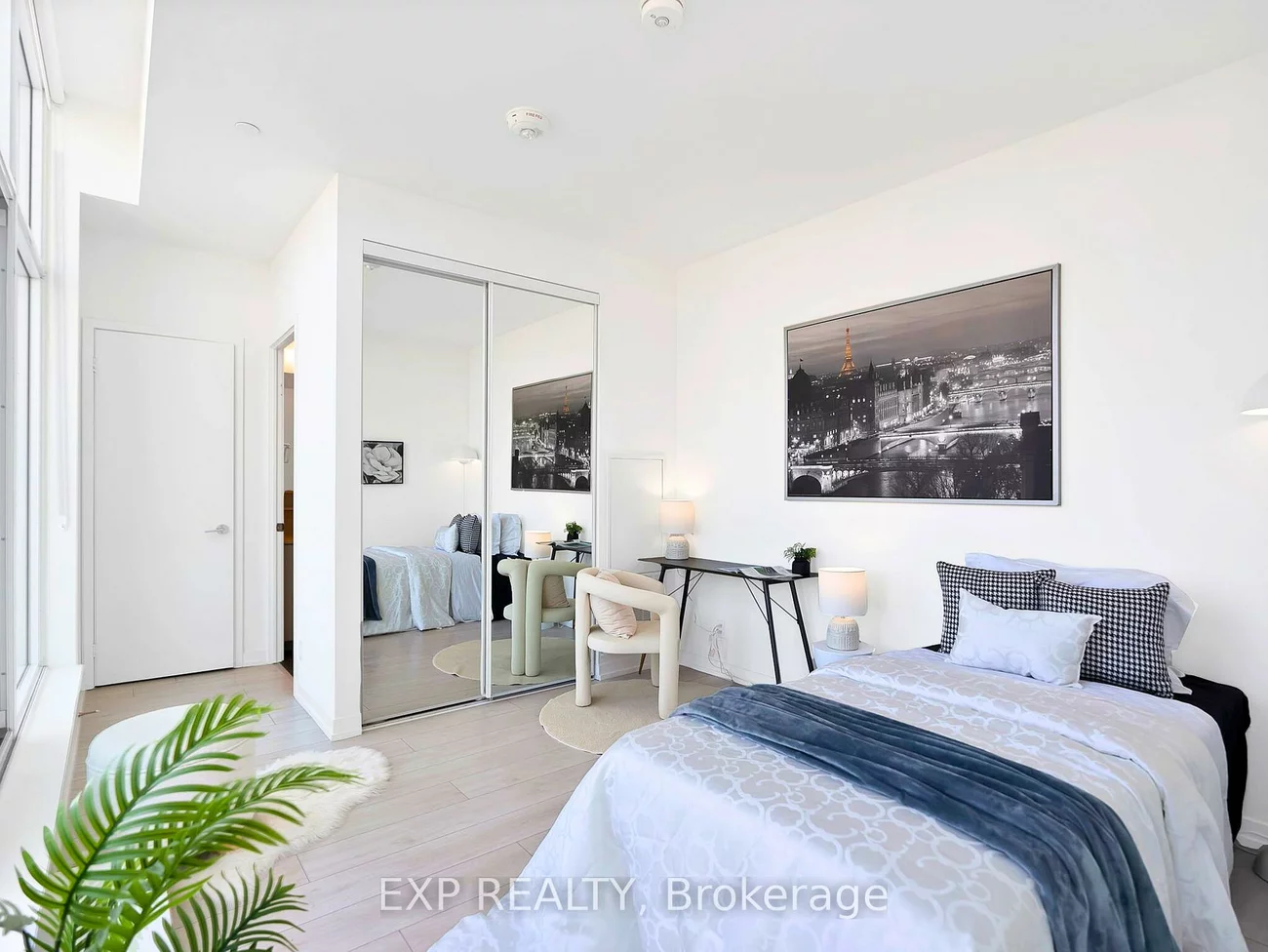 950, Portage, Vaughan Corporate Centre, Vaughan