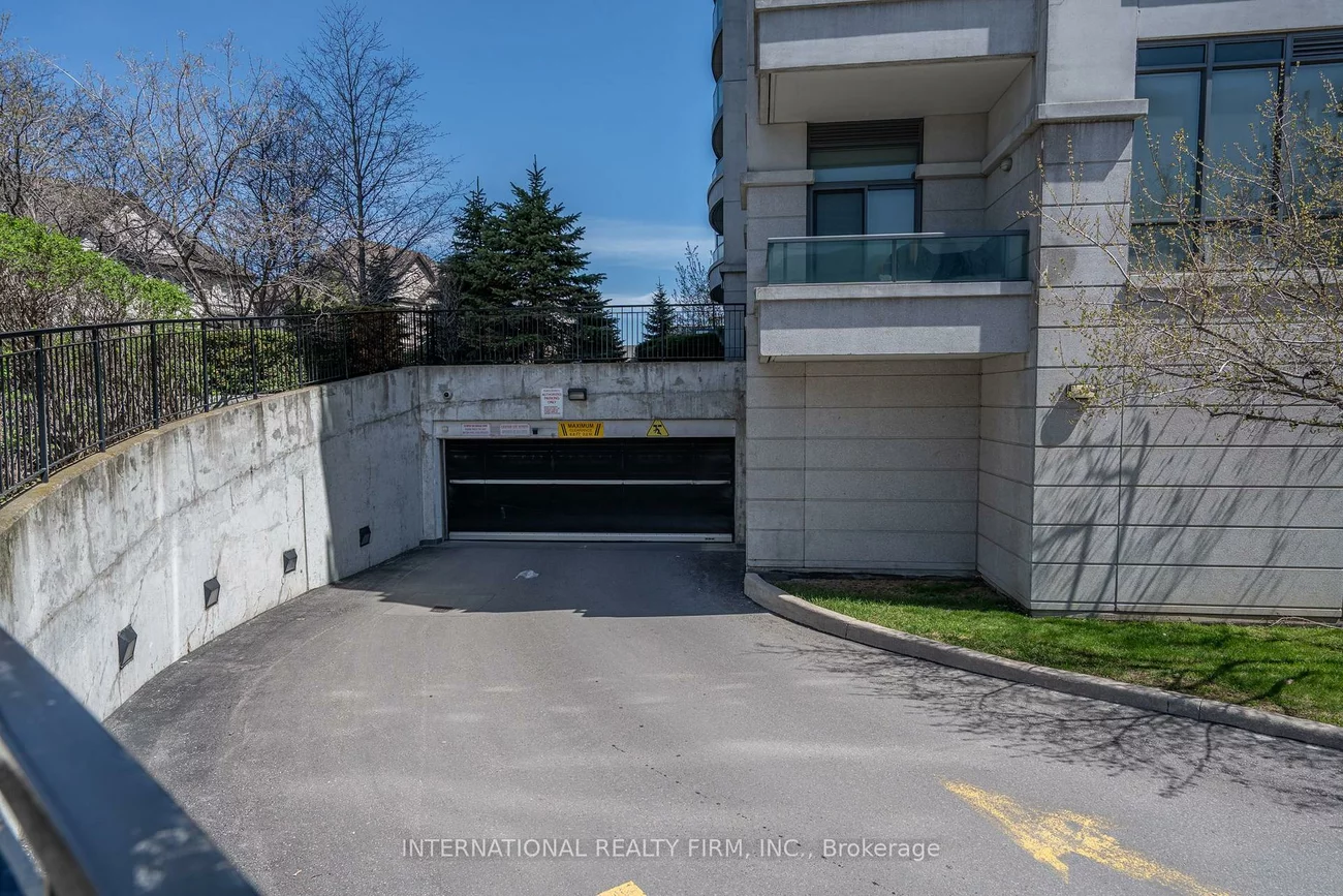 20, North Park, Beverley Glen, Vaughan