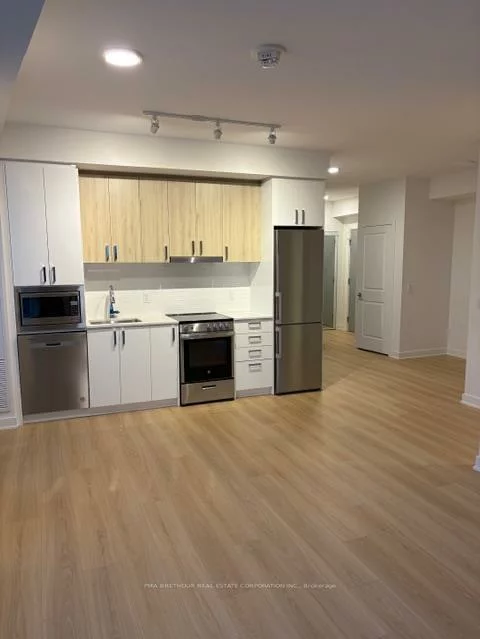 30, Upper Mall, Brownridge, Vaughan