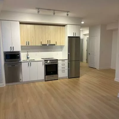 30, Upper Mall, Brownridge, Vaughan