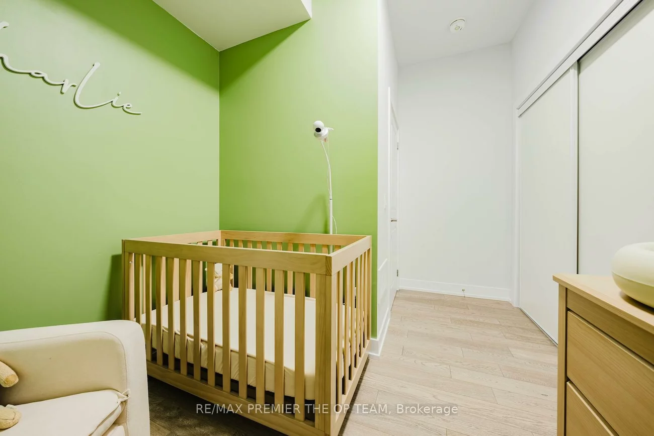 9580, Islington, Sonoma Heights, Vaughan