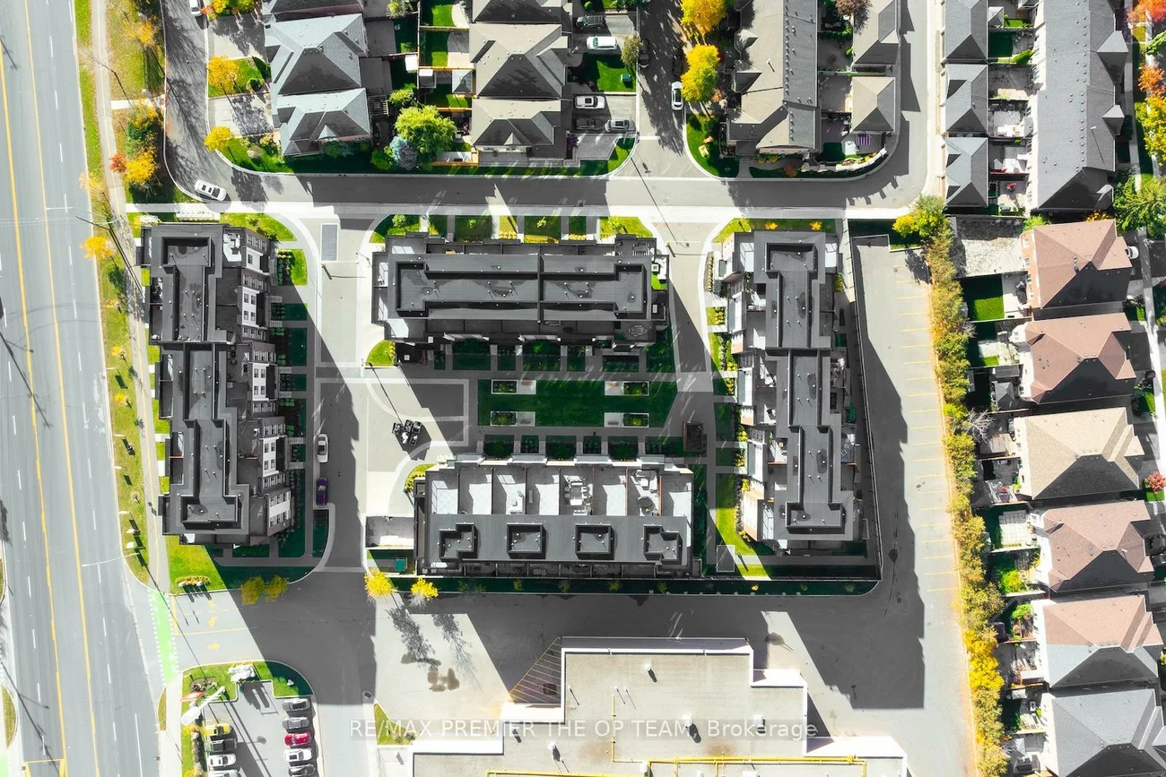 9580, Islington, Sonoma Heights, Vaughan