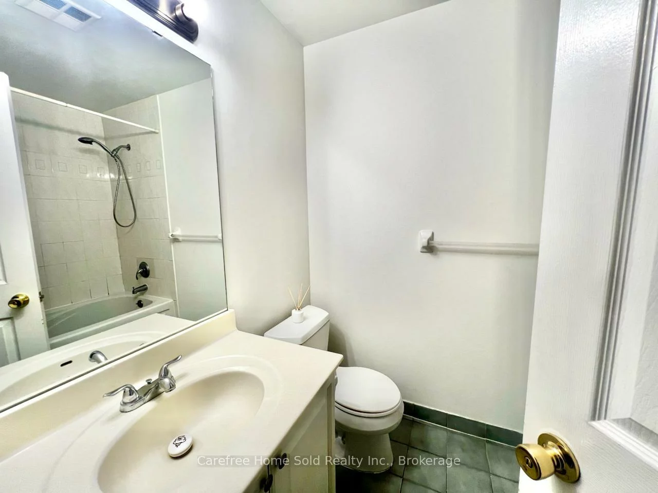 151, Townsgate, Crestwood-Springfarm-Yorkhill, Vaughan