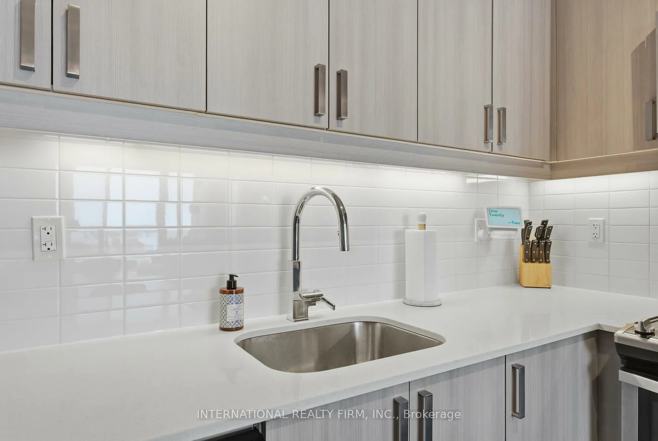 7895, Jane, Concord, Vaughan