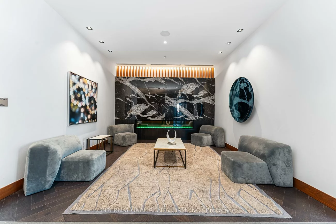 7895, Jane, Concord, Vaughan