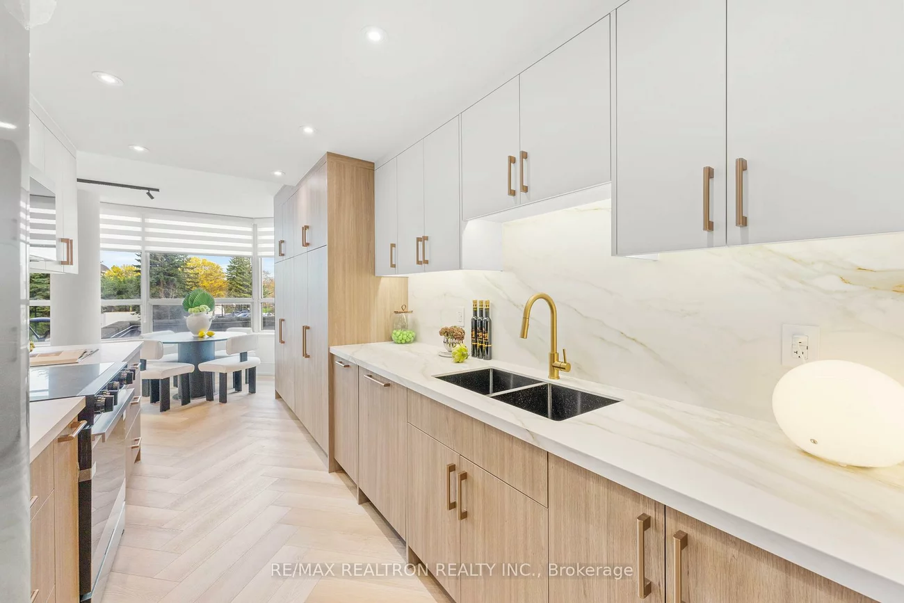 11, Townsgate, Crestwood-Springfarm-Yorkhill, Vaughan