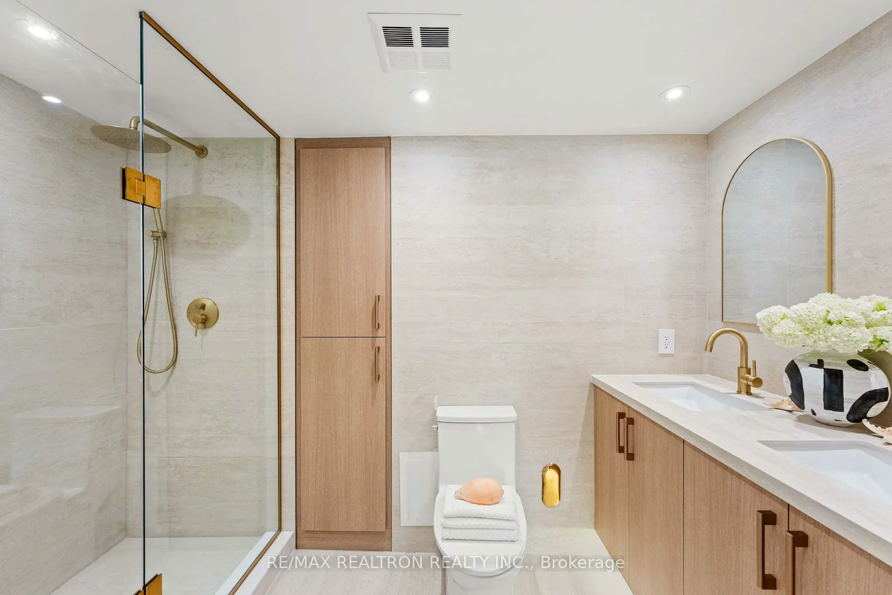 11, Townsgate, Crestwood-Springfarm-Yorkhill, Vaughan