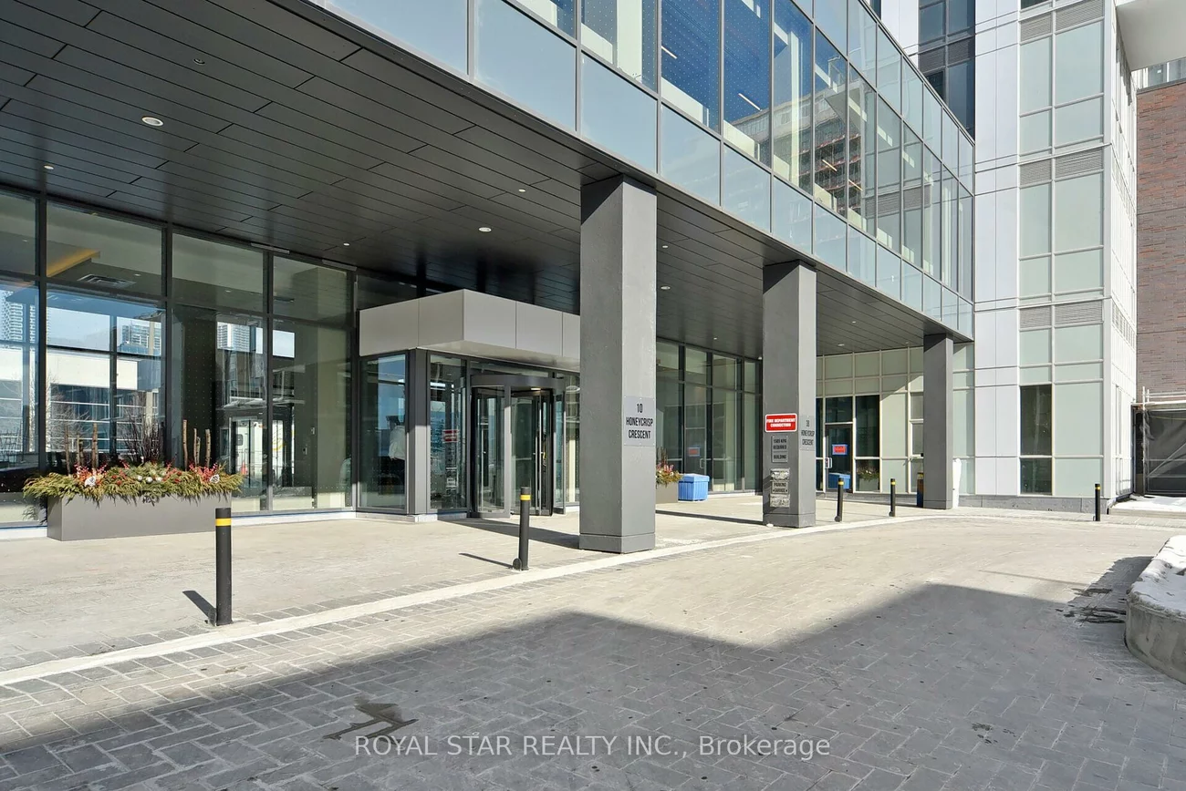 10, Honeycrisp, Vaughan Corporate Centre, Vaughan