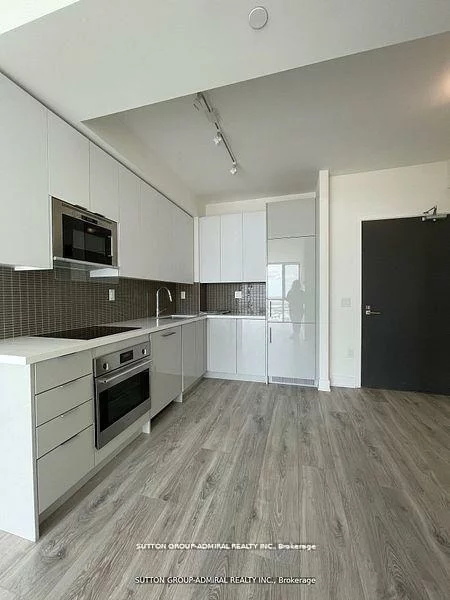 2908, Highway 7, Concord, Vaughan