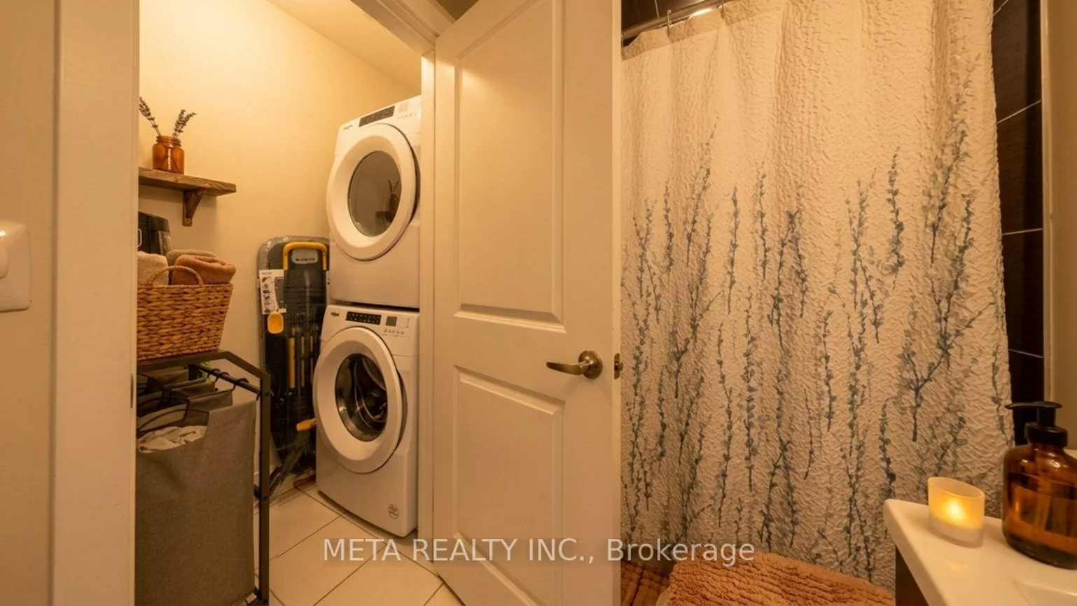 9560, Islington, Sonoma Heights, Vaughan