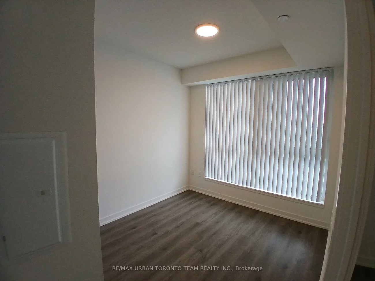 225, Commerce, Vaughan Corporate Centre, Vaughan