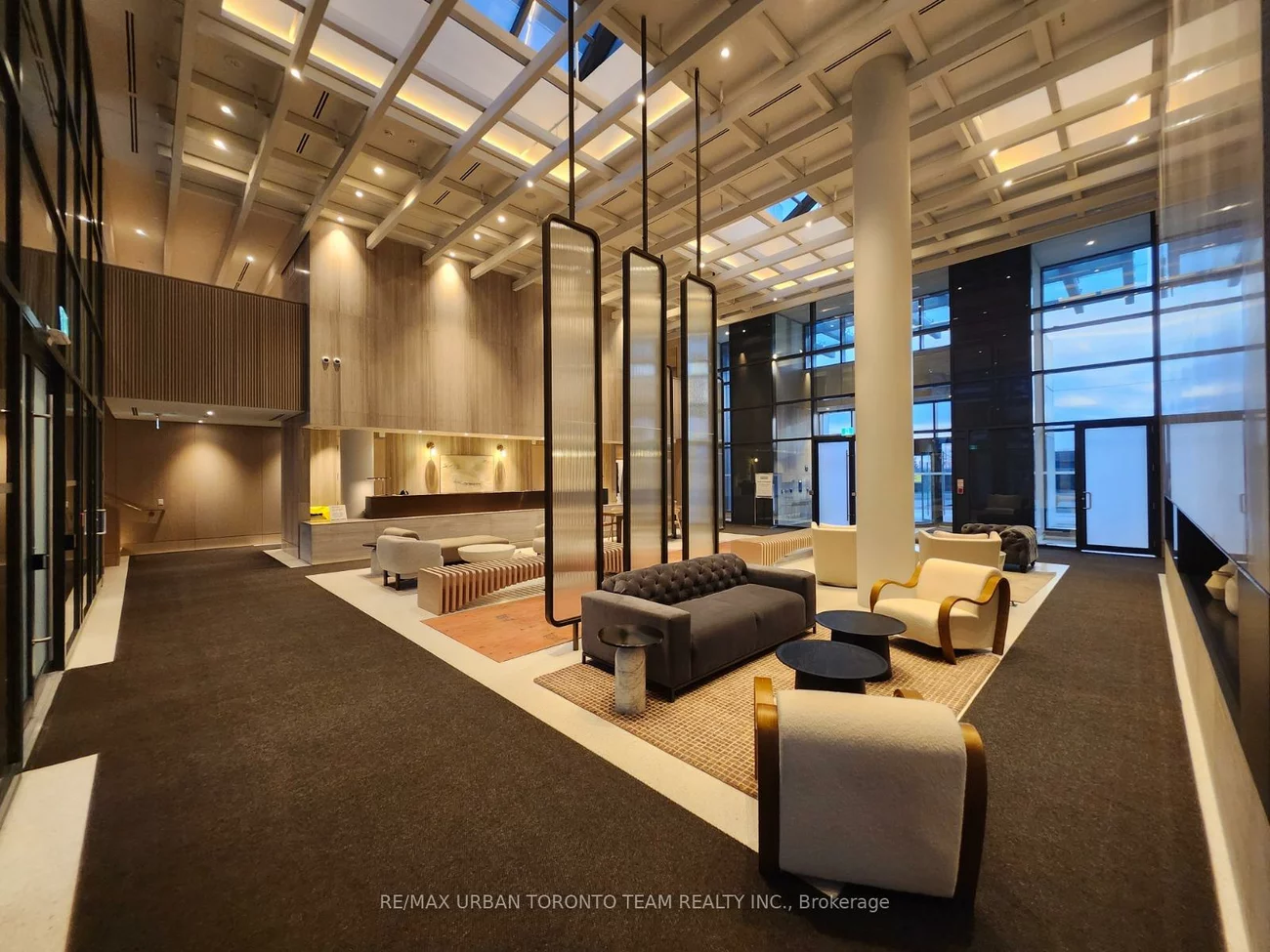 225, Commerce, Vaughan Corporate Centre, Vaughan
