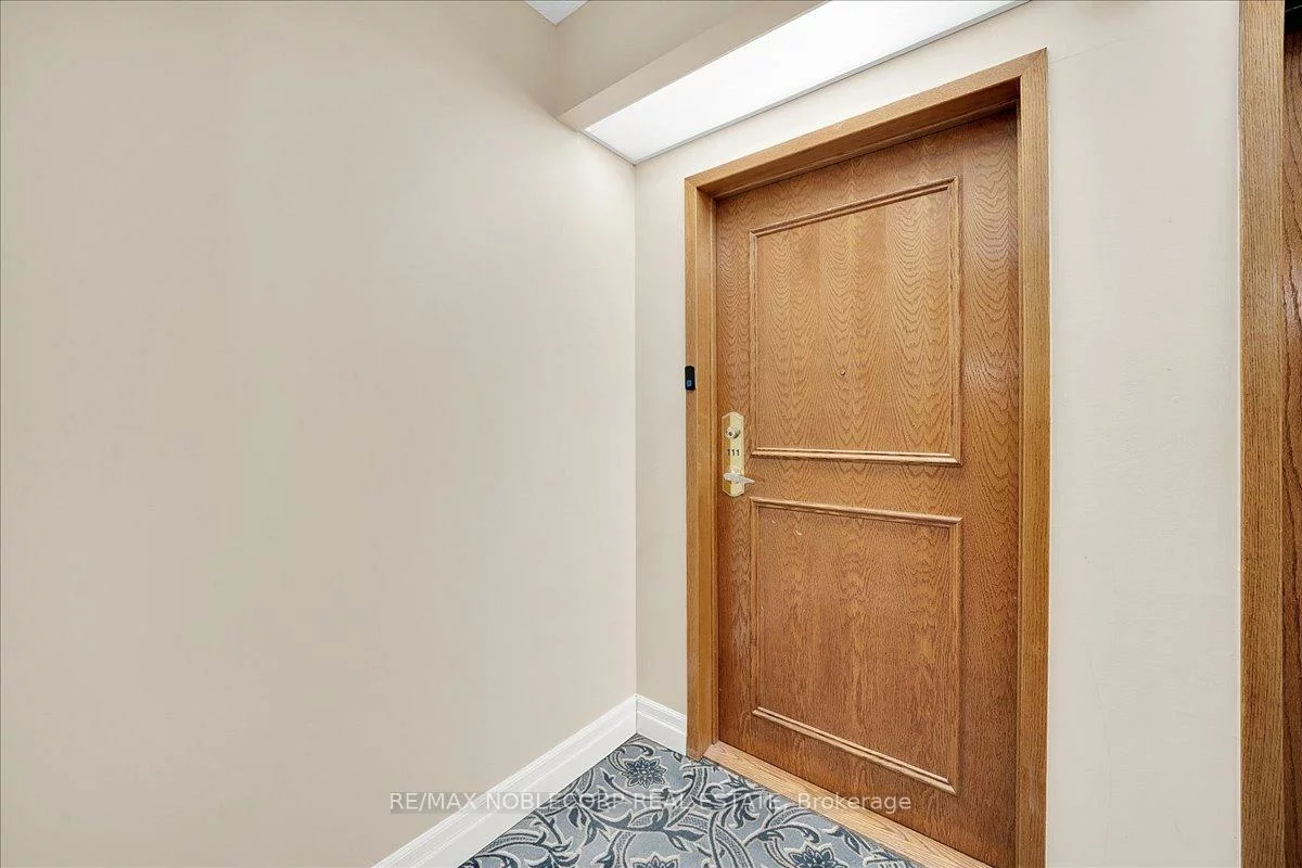 2502, Rutherford, Maple, Vaughan